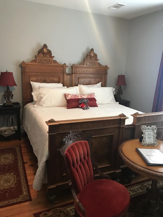 Bama Bed And Breakfast - Chimes Suite Tuscaloosa Eksteriør billede