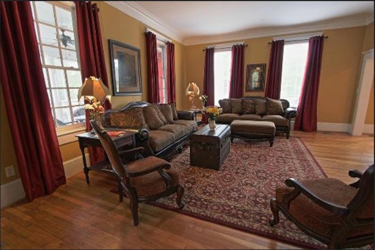 Bama Bed And Breakfast - Chimes Suite Tuscaloosa Eksteriør billede