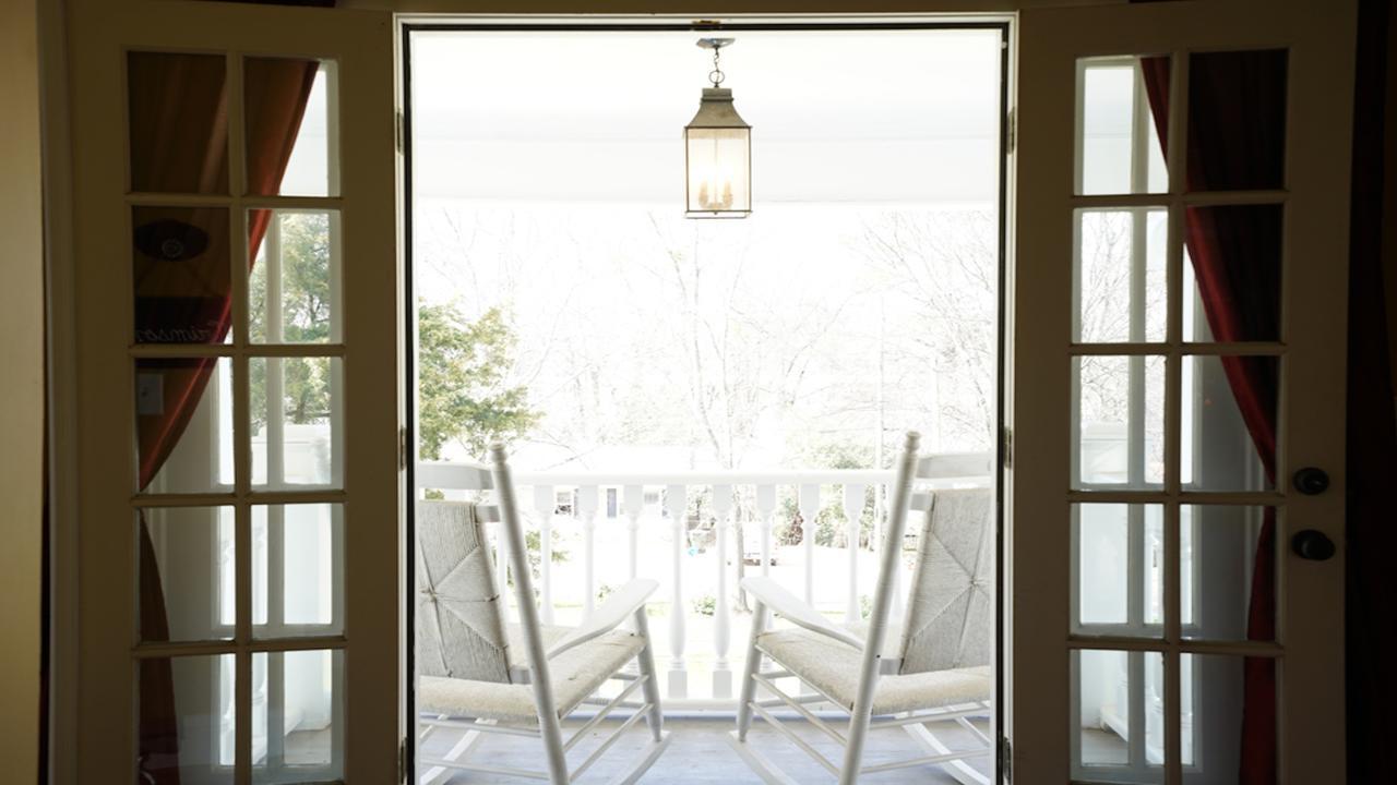Bama Bed And Breakfast - Chimes Suite Tuscaloosa Eksteriør billede