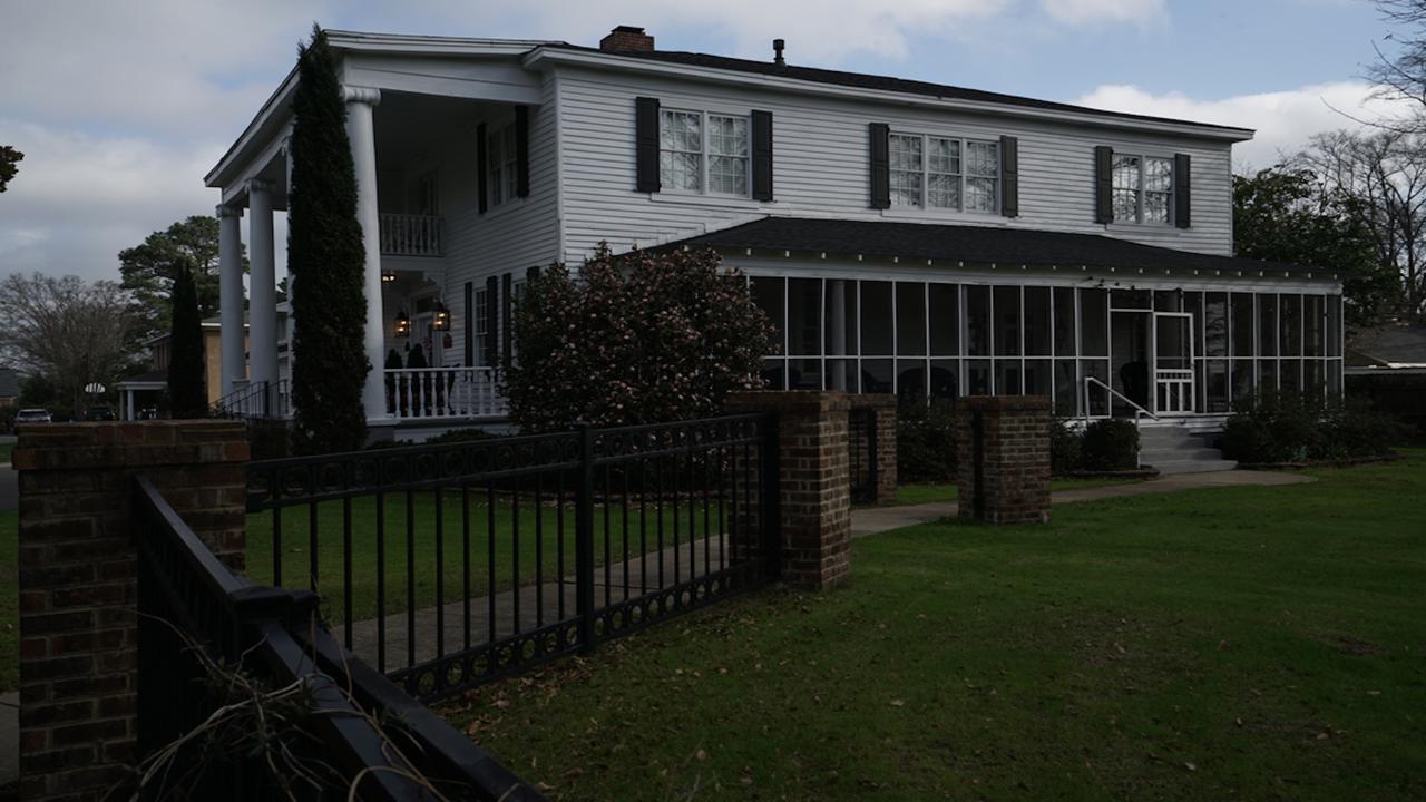 Bama Bed And Breakfast - Chimes Suite Tuscaloosa Eksteriør billede